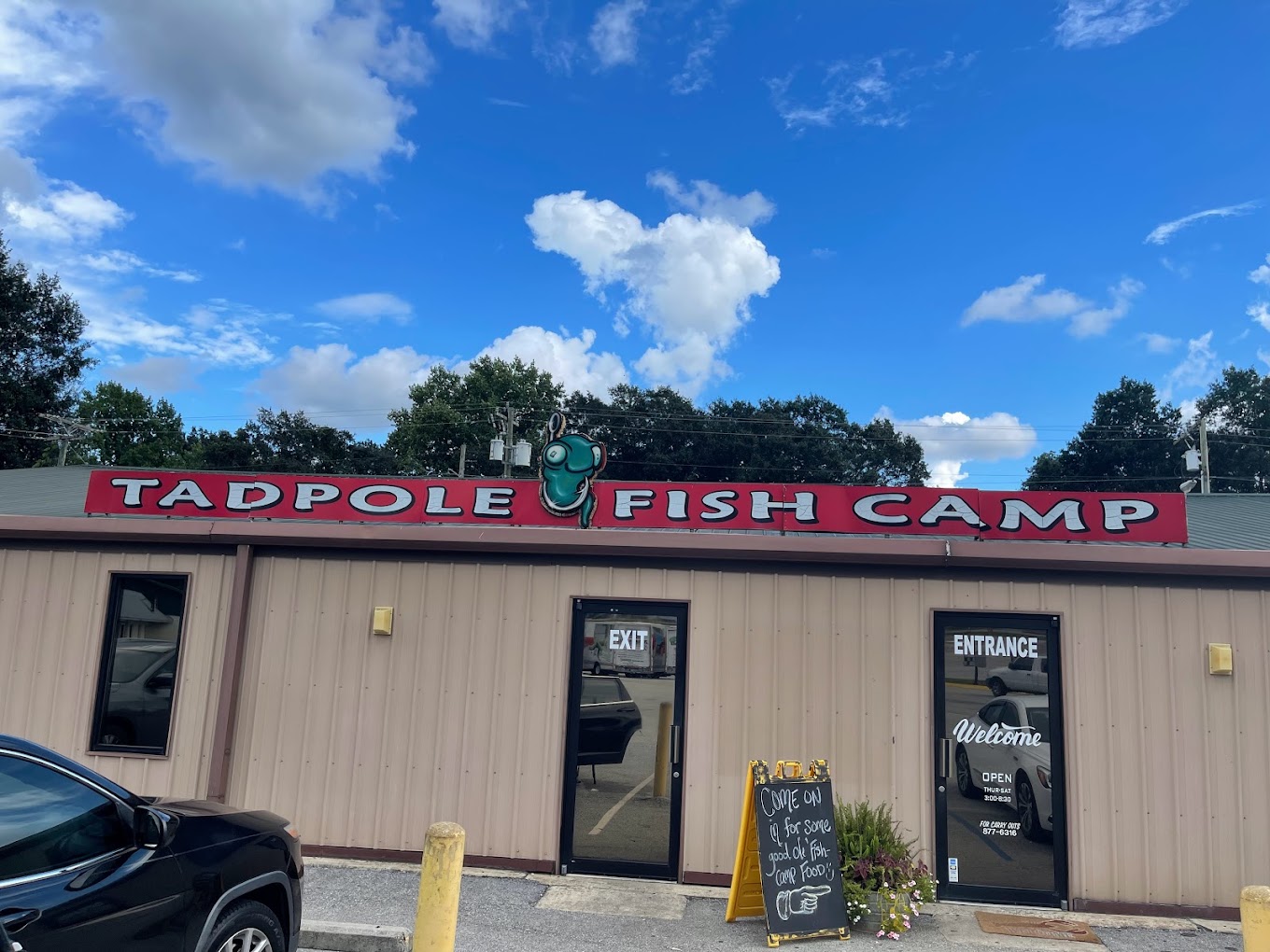 Tadpole Seafood Restaurant